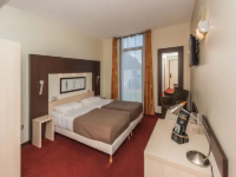 Hostellerie Saint Vincent Beauvais Aeroport Hotels in Oise