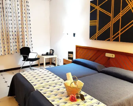 Hostal Ca'n Tiu Hotels in Alaro