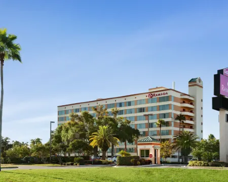Ramada by Wyndham Kissimmee Gateway Hotels in Osceola County