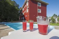 Hotel Galo Vermelho - Pools
