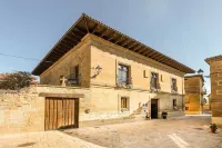 Teatrisso Hotel Palacio Hotels in Grañón