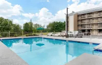 Extended Stay America Suites - Bristol - Pools