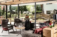 Almhof Hotel Call Hotels in Mareo