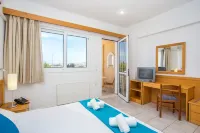 Mon Repos Hotel - 2-Star