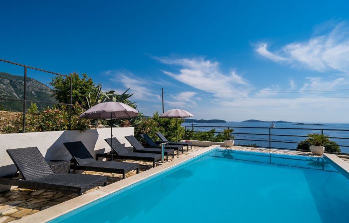 Apartments Villa Made 4U