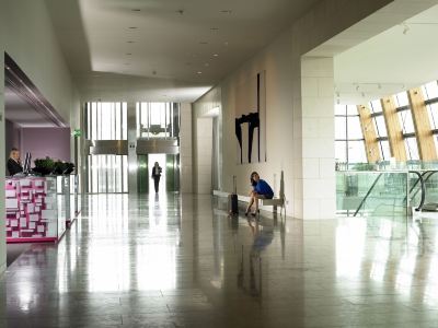 共有エリア ザ ギブソン ホテル アン アセンド ホテル コレクション メンバーの写真