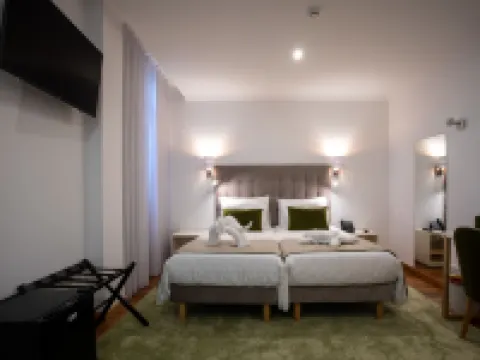 Quinta da Magnólia AR Hotels in Velas
