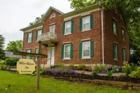 Willard Richards Inn Hotels in Keokuk
