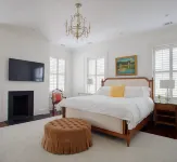 Kasa Jules Savannah Hotels in 