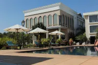 Uva Meridian Bay Resort & Spa - Beach