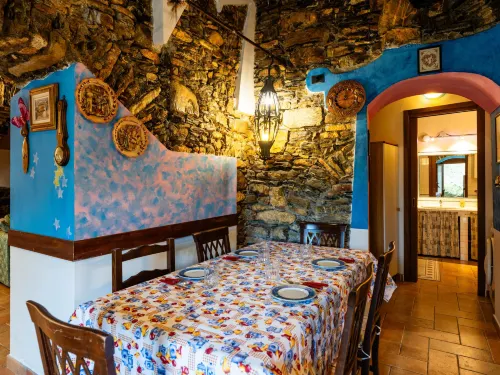 La Bouganville Rustico con Giardino