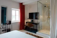 The Townhouse - 4-Star
