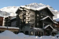 Avenue Lodge Hotel & Spa Hotels in Val-d'Isere