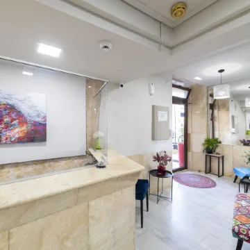 Faros Rooms & Suites