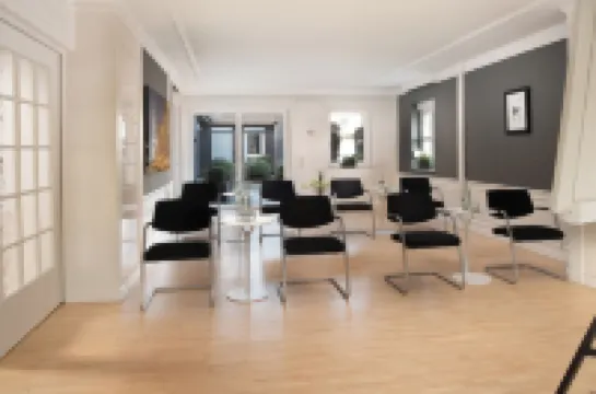 &Repeat Köln Airport