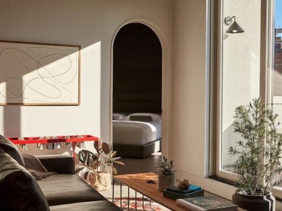 Archway Hotel Residence