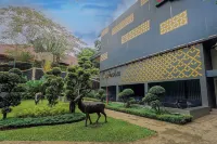 Griya Persada Convention Hotel & Resort Bandungan Hotel dekat Candi Gedong Songo