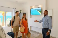 The Suite Life Hoteles en Rokers Point Settlement
