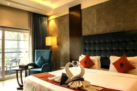 Basilica Resort - Where Luxury Redefines Отели рядом с достопримечательностью «Panchgani Hill Station Point»