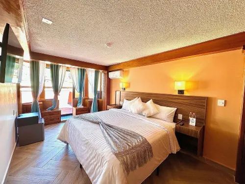 Suites del Jardín Principal