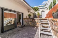 51 온 캠프스 베이