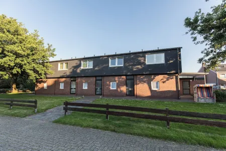 Ferienhäuser Ahlering Langeoog 4-8 Betten Отели в г. Лангеог