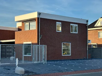 Beautiful Apartment Near Recreational Facility