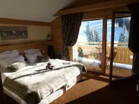 Hôtel Restaurant "Les Sapins" Wellness & Gourmet Hotels in Thônes