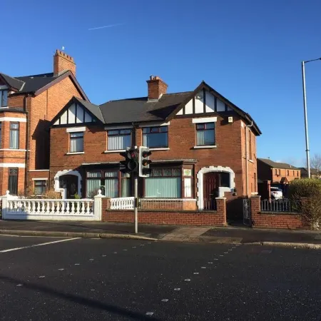Crumlin Road Town House