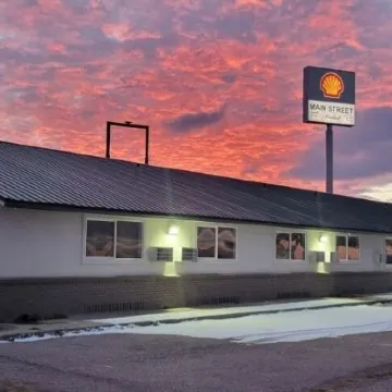 New Western Inn & Suites