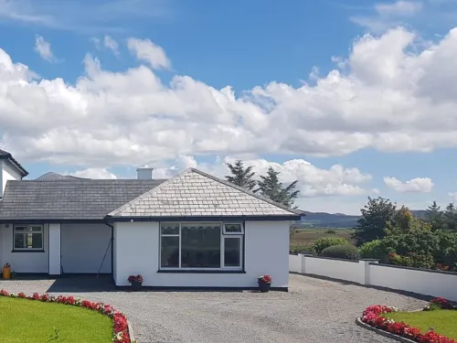 Mountain View Holiday Home by Trident Holiday Homes - 마운틴 뷰
