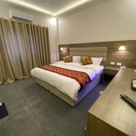 Petra Oleander Hotel