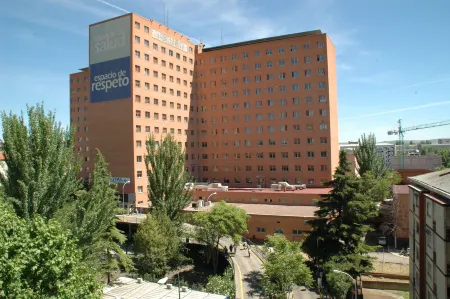 Hostal Ramón y Cajal