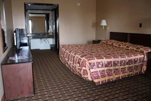 Hotel O Victorian Inn Athens TX Hotels in Henderson County
