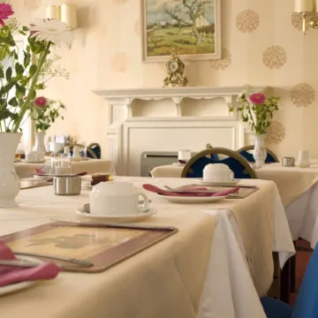 Denewood Hotel