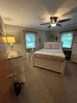 Cozy Lakefront Getaway with 3 Kayaks, in Hillsdale County, Bird Lake Michigan.