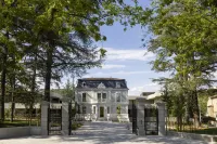 Villa Castellane Hotels in Greoux-les-Bains