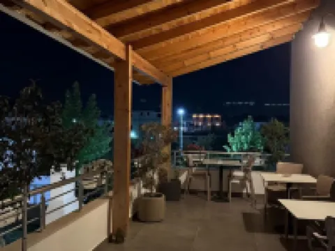 Maison Apartments Hotéis em Vlore