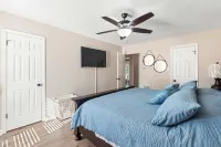 Newly Renovated "Home Away From Home" A spacious, modernized 4-bedroom home. Hotels in Tipton County