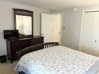 Oceanfront Condo – Walk to Pier & beach out your front door!