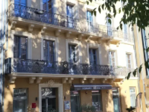 Square Hotel Hoteles en Nimes