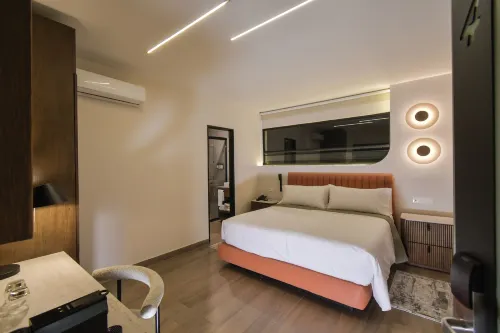 엑스포 사텔리테 2750 호텔 & 스위트