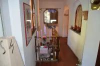 La Castellana Una Finestra Sul Mare- Air Conditioned Hotels in Vezzano Ligure