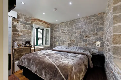 Luxury Authentic Studio Split Old-Town - 4 ดาว