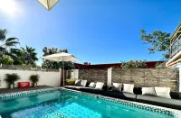 Baja House - Private Pools