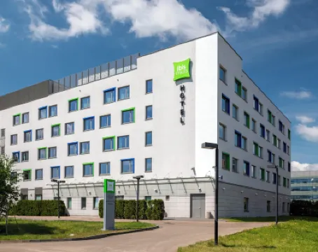 Ibis Styles Warszawa Airport Hotel berhampiran Warsaw Chopin Airport