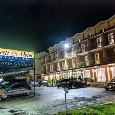 Hotel Gialletti Hotels near Saint Patrick’s Well