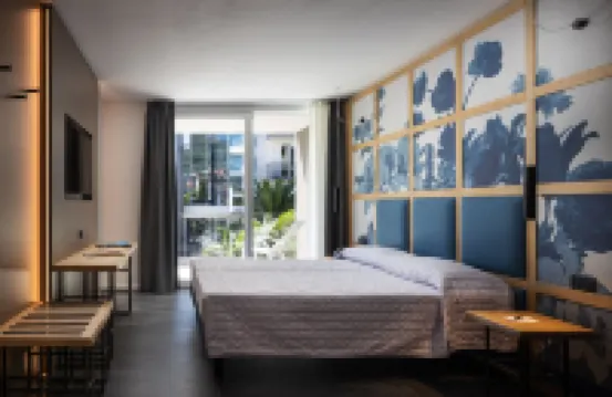 Aris Apartments & Sky Pool - Tonelli Hotels - Adult Friendly
