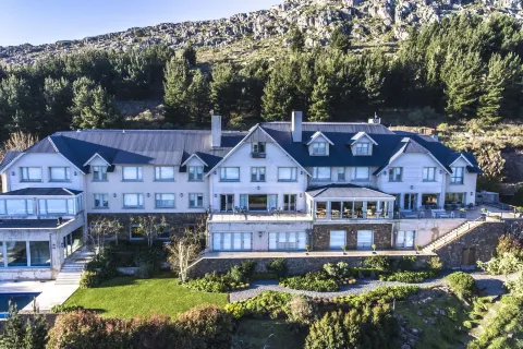 아마이케 호텔 골프 & 스파