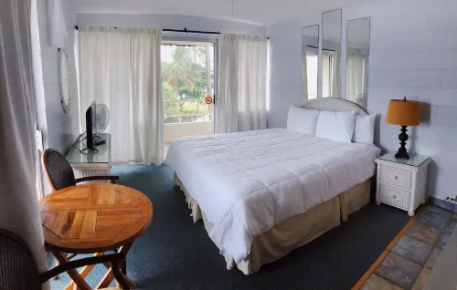 Hilo Reeds Bay Hotel Hotels in Hilo